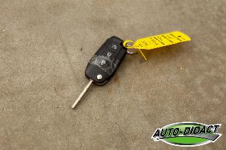 Ford Focus 1.0 EcoBoost Clima Navi Trend Edition Business picture 30