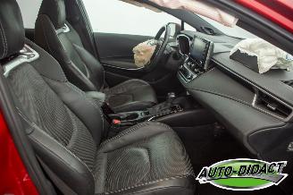 Toyota Corolla Touring Sports 2.0 Hybrid Pano Leder Clima Navi Premium picture 19