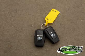 Toyota Corolla Touring Sports 2.0 Hybrid Pano Leder Clima Navi Premium picture 27