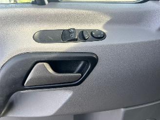 Mercedes Sprinter 413 2.2 BlueTEC Automaat Airco picture 10