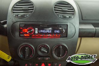 Volkswagen New-beetle 2.0 Cabriolet Highline Airco picture 7