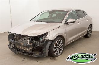 Damaged car Hyundai I-30 1.4 Clima Navi 2019/4