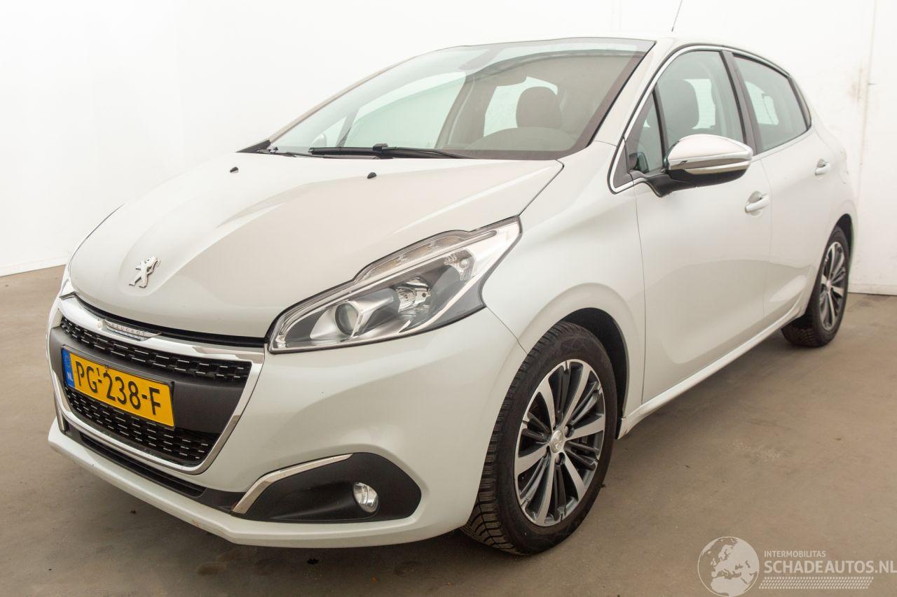 Peugeot 208 1.2 PureTech Automaat 107.250 km Navi Clima Allure