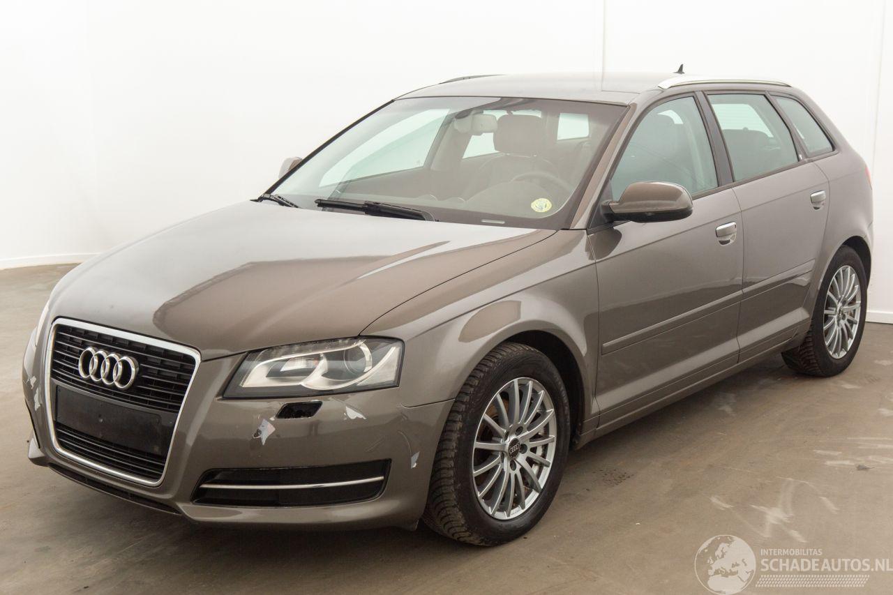 Audi A3 1.6 TDI Navi Clima Leder