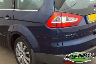 Ford Galaxy 2.0-16V 7p. Clima Ghia Limited picture 28