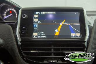 Peugeot 2008 1.2 PureTech Automaat Pano Clima Navi  Blue Lease Executive picture 7