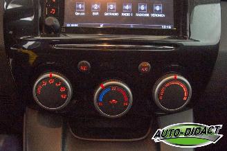 Mazda 2 1.3 Airco Silver Edition picture 8