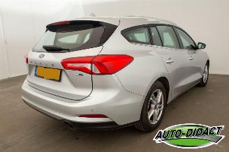 Ford Focus 1.0 EcoBoost Hybrid Clima Navi Camera Trend Edition Business picture 4