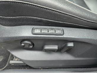 Volkswagen Tiguan 1.5 TSI Automaat Pano 360-Camera Digital Dash ACT Highline Business R picture 18