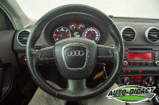 Audi A3 1.6 TDI Clima Leder picture 5
