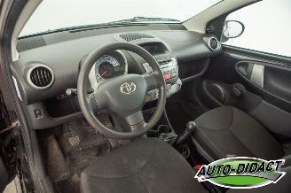 Toyota Aygo 1.0 VVT-i Airco Comfort picture 19