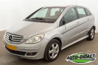 Avarii autoturisme Mercedes B-klasse 150 Airco 2006/10