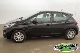 Peugeot 208 1.2 PureTech 66.812 km NAP Airco Blue Lion picture 35