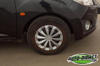 Chevrolet Spark 1.0 16V LS Airco picture 31