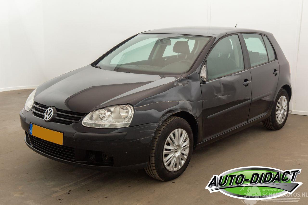 Volkswagen Golf 1.6 FSI  85KW Turijn Airco