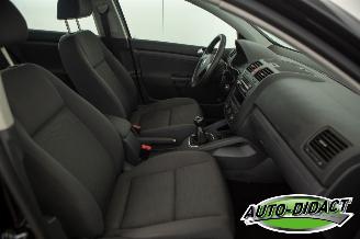 Volkswagen Golf 1.6 FSI  85KW Turijn Airco picture 22