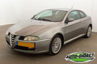 Alfa Romeo GT 1.9 JTD Imola picture 1