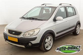damaged passenger cars Hyundai Getz Cross 1.4i Airco 2006/11