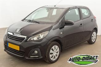 Voiture accidenté Peugeot 108 1.0 e-VTi Airco Active 2015/2