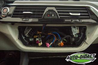 BMW 5-serie 520i Automaat Pano High Executive Edition picture 7