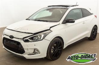 krockskadad bil auto Hyundai I-20 Coupé 1.0 69.916 km Open Pano Clima Navi Camera 2017/4