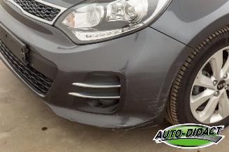 Kia Rio 1.2 51.876 km Clima Navi Camera picture 38