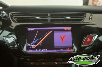 Citroën DS3 1.6 e-HDi Clima Navi So Chic picture 7