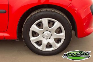 Peugeot 107 1.0-12V XS picture 32