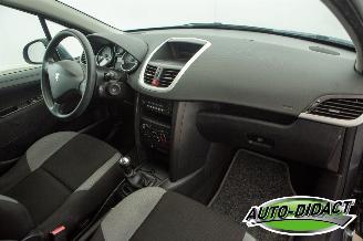 Peugeot 207 1.4-16V Airco Color-line picture 14