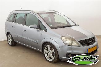 Opel Zafira 2.2 Automaat 7p Cosmo picture 2