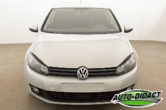 Volkswagen Golf 1.6 TDI Navi Clima picture 39