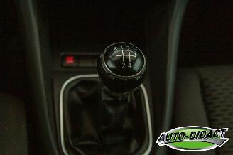 Volkswagen Golf 1.6 TDI Navi Clima picture 12