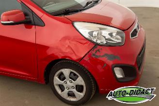 Kia Picanto 1.0 Fusion 140.239 km Carpas picture 27
