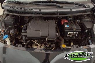 Toyota Yaris 1.0 VVTi Acces picture 32