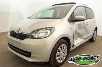 skadebil auto Skoda Citigo 1.0 MPI 84.100 km Pano Airco Stoelverwarming Ambition 2015/4