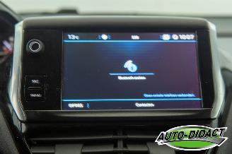 Peugeot 208 1.2 PureTech 90.306 km NAP Airco Navi Blue Lion picture 9