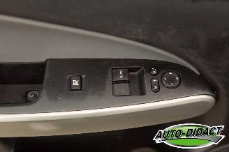 Mazda 2 1.3 TS Airco picture 10