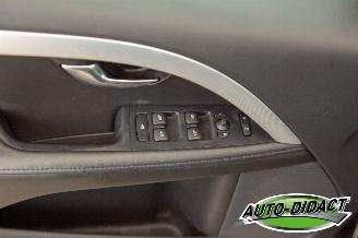 Volvo V-70 2.0T R-Edition Clima Leder Stoelverwarming picture 11