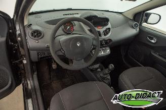 Renault Twingo 1.2-16V Airco Dynamique picture 18