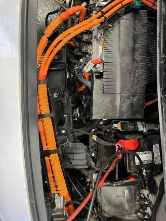 Toyota ProAce Electric Shuttle Long Extra Range Cool 75 kWh Pano picture 41