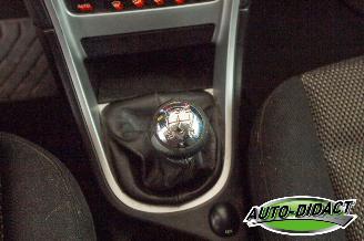 Peugeot 307 Break 2.0-16V Clima Premium picture 11