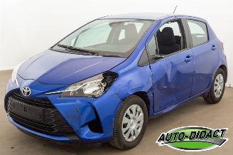 Schadeauto Toyota Yaris 1.5 Airco Y-oung 2017/10