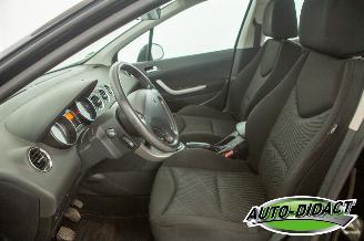 Peugeot 308 1.6 VTi Clima Access picture 21