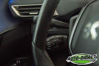 Peugeot 3008 1.2 Allure Open Pano Clima Navi Camera picture 15