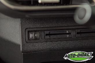 Peugeot 3008 1.2 Allure Open Pano Clima Navi Camera picture 12