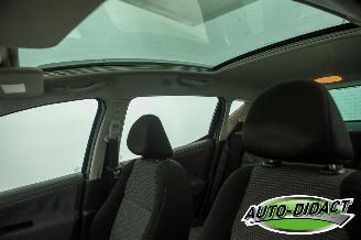 Peugeot 207 1.6 VTi Airco Pano Première picture 24