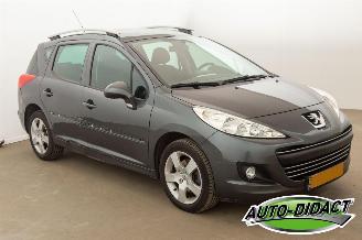 Peugeot 207 1.6 VTi Airco Pano Première picture 2