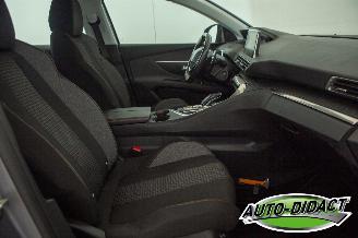 Peugeot 3008 1.2 PureTech Automaat 81.562 km NAP Digi Dash Clima Blue Lease Executive picture 24