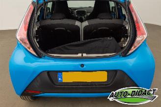 Toyota Aygo 1.0 VVT-i x-pose picture 30