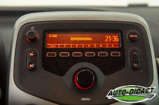 Toyota Aygo 1.0 VVT-i x-pose picture 7